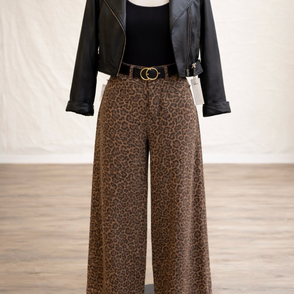 Leopard Print Wide-Leg Pants